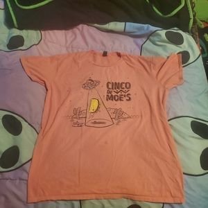 Alien UFO Cinco de Moe's unisex tee